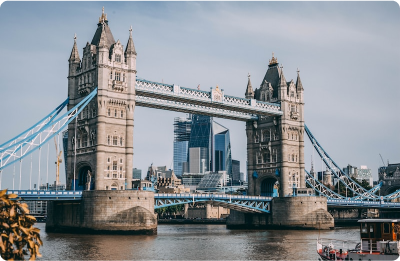 photo of the London Bridge